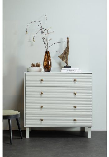 WOOOD Madu kommode, m. 4 skuffer - skygr fyrretr og metal