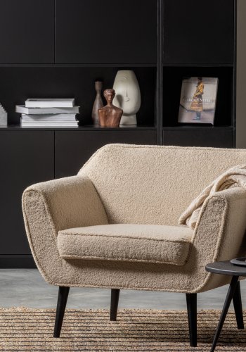 WOOOD Rocco lnestol - sand polyester bamsestof og sort birketr