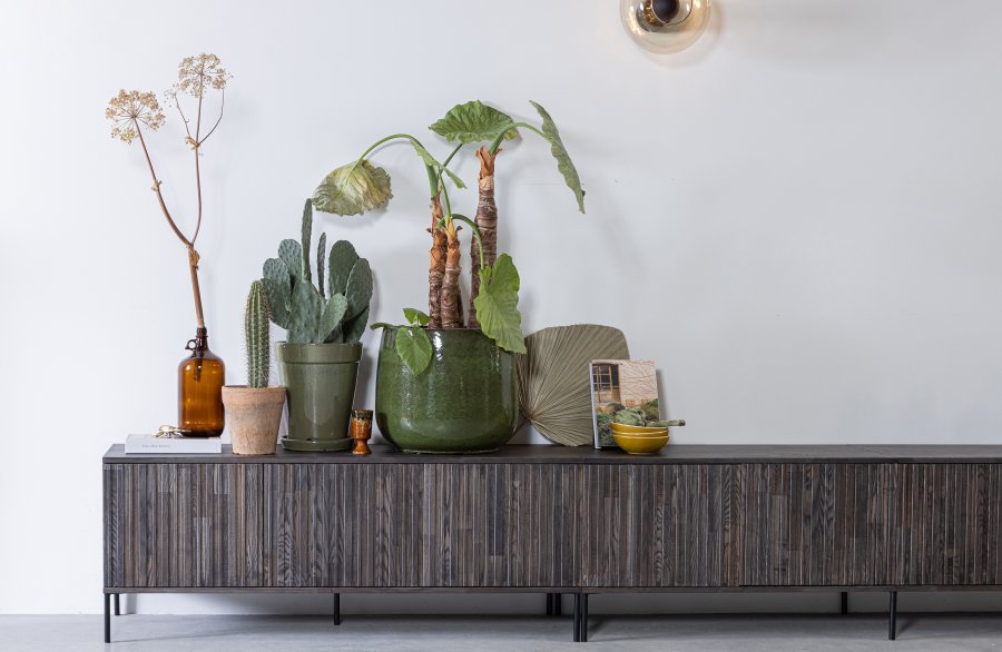 WOOOD EXCLUSIVE New Gravure TV-bord, m. 3 push to open lger - espresso askefinér/sort metal (B:150)