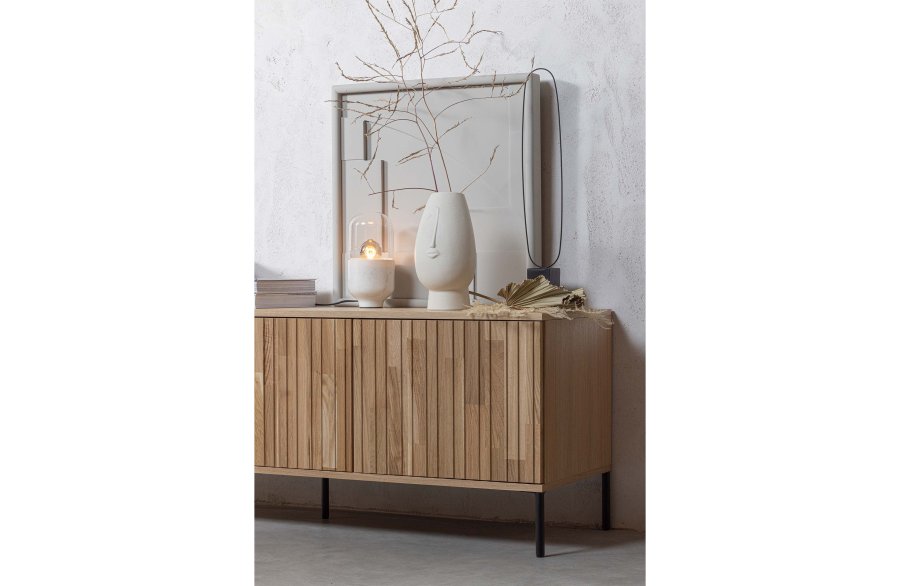 WOOOD EXCLUSIVE New Gravure TV-bord, m. 3 push to open lger - natur egefinér og sort metal (B:150)