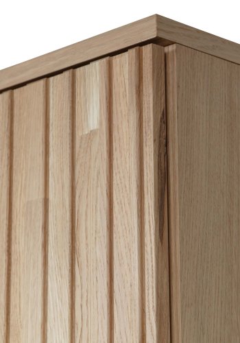 WOOOD EXCLUSIVE New Gravure skab, m. 2 push to open lger og 1 skuffe - natur egefinér og sort metal