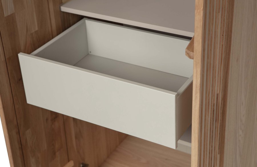 WOOOD EXCLUSIVE New Gravure skab, m. 2 push to open lger og 1 skuffe - natur egefinér og sort metal