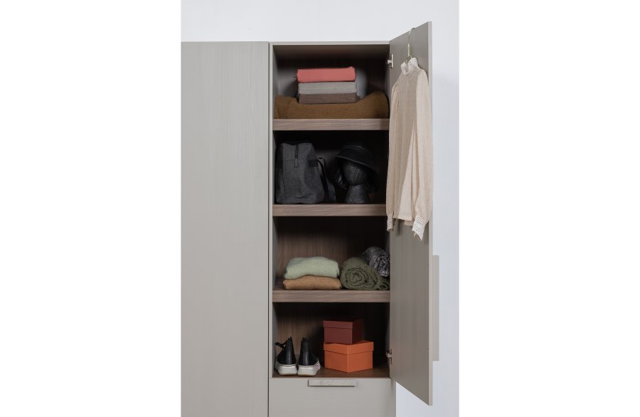 WOOOD Rens garderobeskab, m. 1 lge, 3 hylder og 3 skuffer - stengr valnddefinér