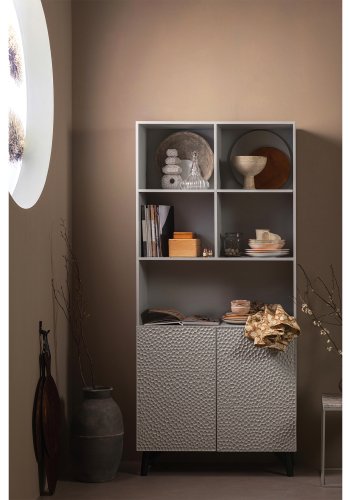 BEPUREHOME Carved reol, m. 2 lger og 6 hylder - tgegr mangotr og fyrretr