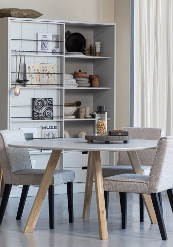 WOOOD Tablo spisebord, m. organisk form, kvadratisk - tget gr ask og natur eg (130x130)