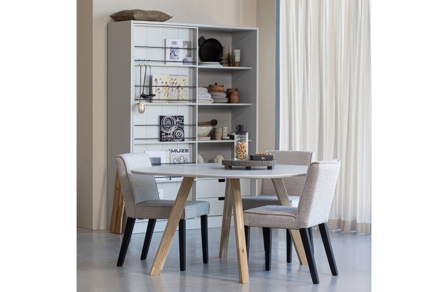 WOOOD Tablo spisebord, m. organisk form, kvadratisk - tget gr ask og natur eg (130x130)