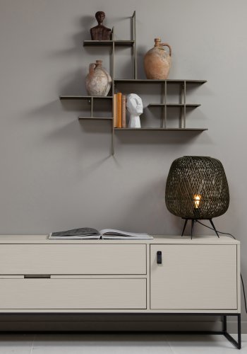 WOOOD Silas TV-bord, m. 1 lge, 1 hylde, 2 skuffer - dust (gr/sand) brstet fyrretr og sort metal