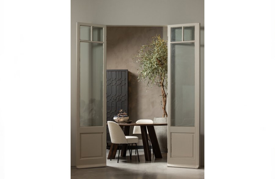 BEPUREHOME Vogue spisebordsstol - natur bouclé polyester stof og sort metal