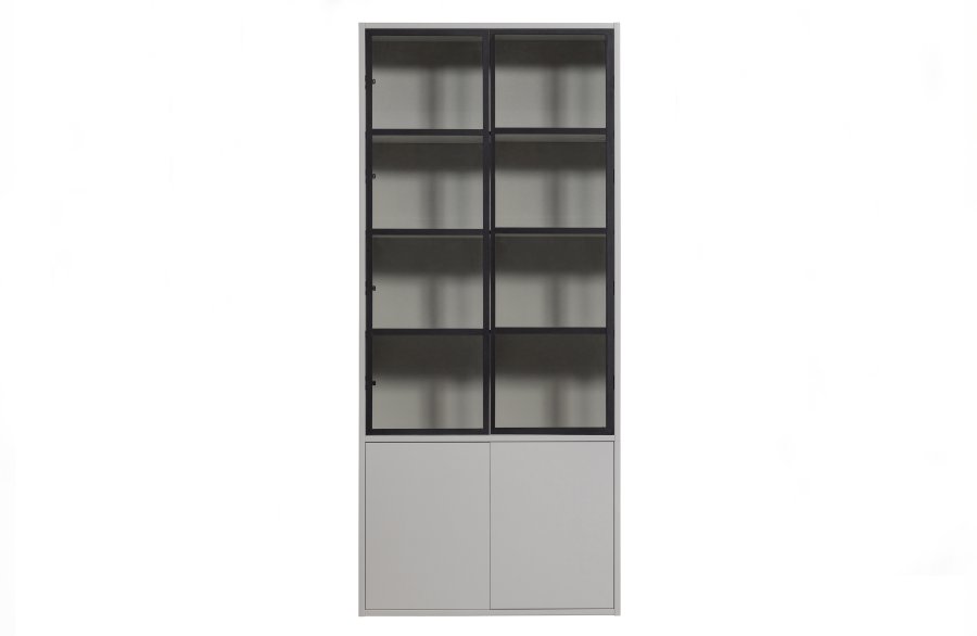 VTWONEN Basic vitrineskab, m. 4 push to open lger, 5 hylder - glas, sort metal og tgegr fyrretr