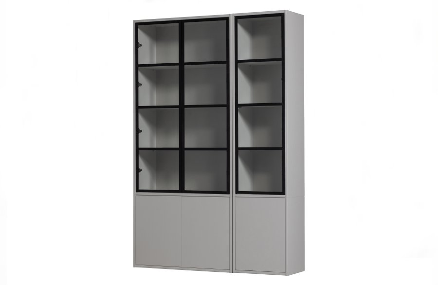 VTWONEN Basic vitrineskab, m. 4 push to open lger, 5 hylder - glas, sort metal og tgegr fyrretr