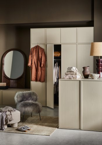 VTWONEN Daily Closet Single skab, m. 1 push to open lge og 1 hylde - dakargrau fyrretr (H:50)