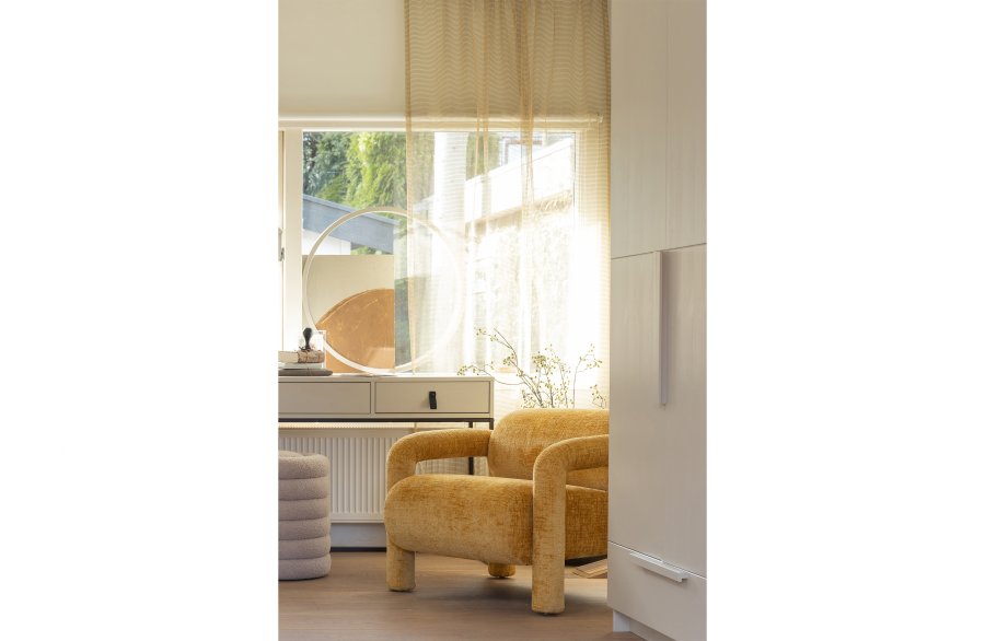 WOOOD EXCLUSIVE Lenny lnestol, m. armln - guld/gul ru tekstur fljl polyester