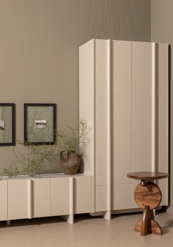 WOOOD EXCLUSIVE Basu TV-bord, m. 3 lger og 2 hylder - dust fyrretr (200x46)