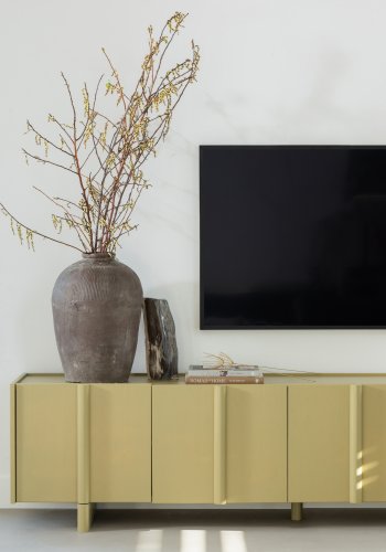 WOOOD EXCLUSIVE Basu TV-bord, m. 3 lger og 2 hylder - mos fyrretr (200x46)