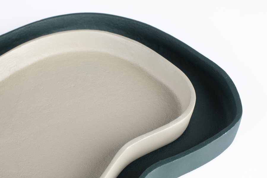 ZUIVER Revolt bakke, organisk - elfenben og grn aluminium (st med 2)