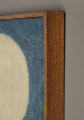 DUTCHBONE Chandra vgdekoration, kvadratisk - bl/multifarvet uld og mangotr (74x74)