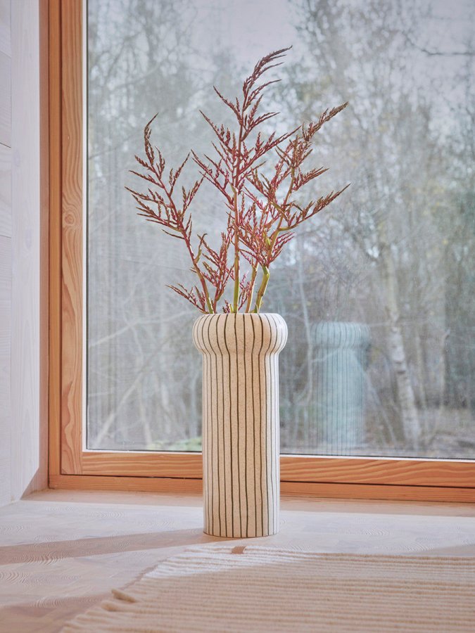 OYOY LIVING Aki Vase - Mrkegrn Stentj