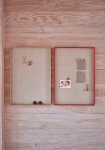 OYOY LIVING Peili Opslagstavle - Lille - Rd H78 x L55 x W5 cm