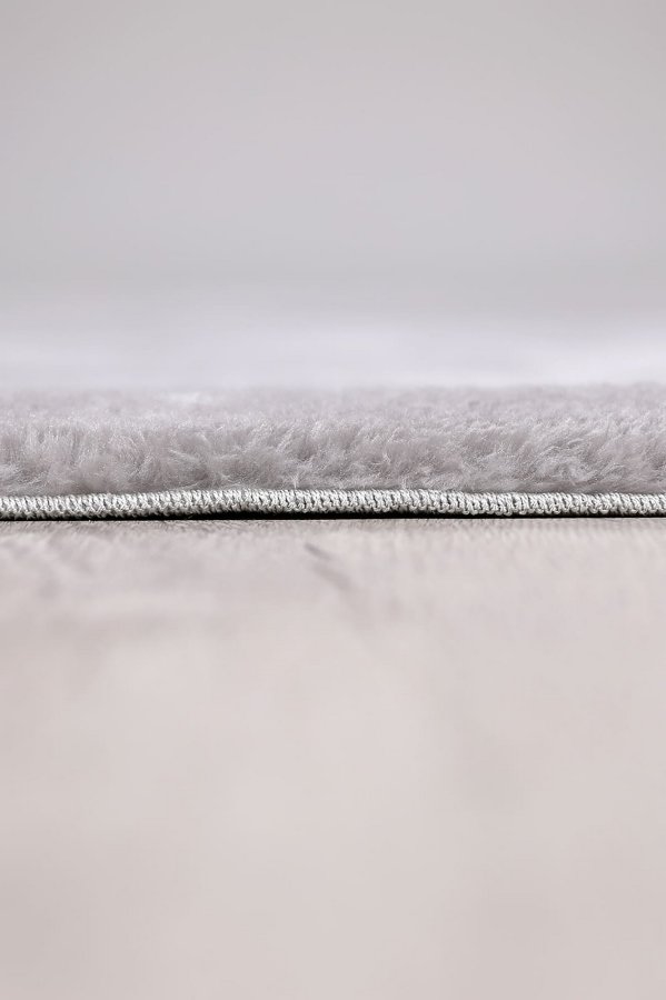 TEPPI HMFPUFY-3 gulvtppe, rektangulr - gr polyester (50x80)