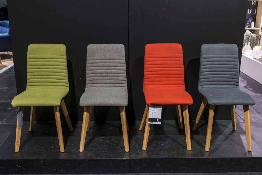 ACT NORDIC Arosa spisebordsstol - antracitgr stof, tr ben