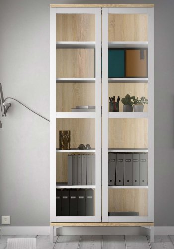 TVILUM Roomers vitrineskab - natur og hvid tr, m. 2 glaslger