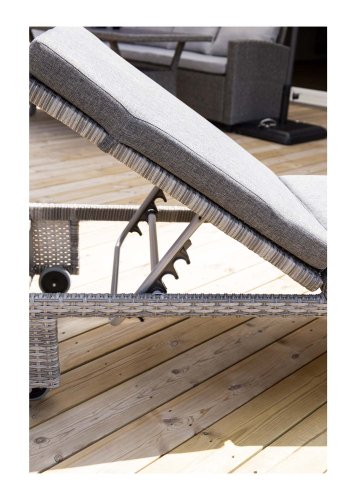 VENTURE DESIGN London udendrs liggestol m. gr stofhynde og hjul - gr rattan og aluminium