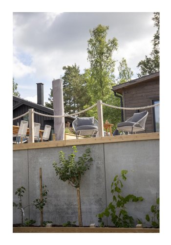 VENTURE DESIGN Lindos udendrs loungestol med hynde - gr med sort stel