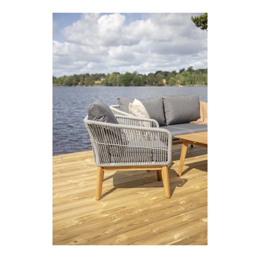 VENTURE DESIGN Chania havest - natur akacietr og gr aluminium 