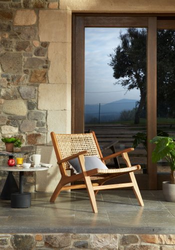 KAVE HOME Grignoon lnestol, m. armln - natur polyrattan og akacietr