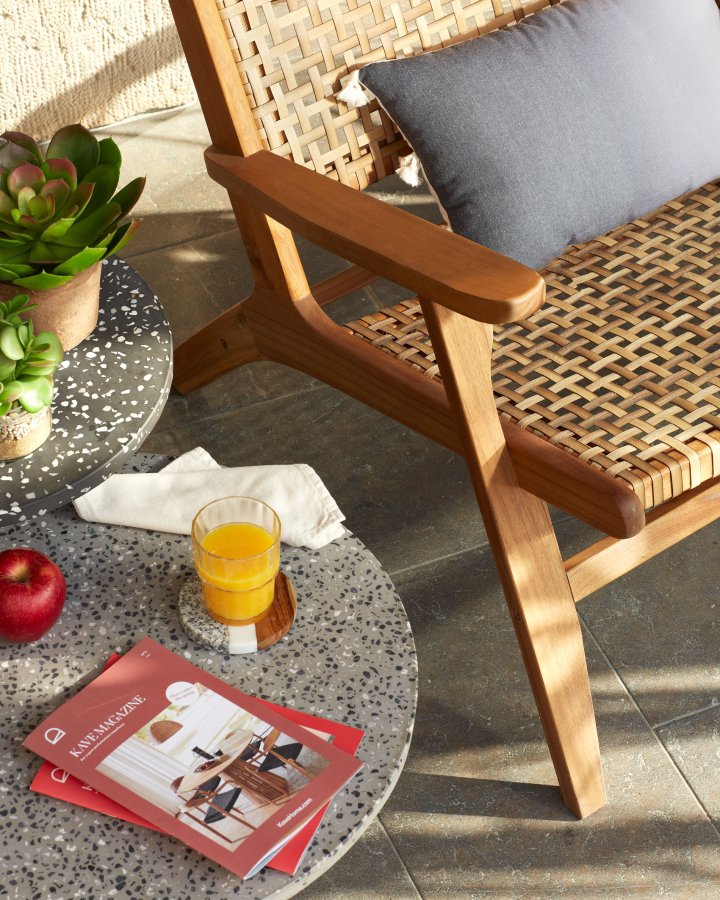 KAVE HOME Grignoon lnestol, m. armln - natur polyrattan og akacietr