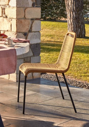 KAVE HOME Glenville spisebordsstol - lysebrun polyesterreb og sort stl 