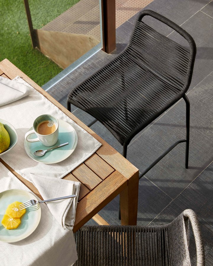 KAVE HOME Black Glenville barstol til haven, m. rygln og fodsttte - sort reb og stl (100cm)