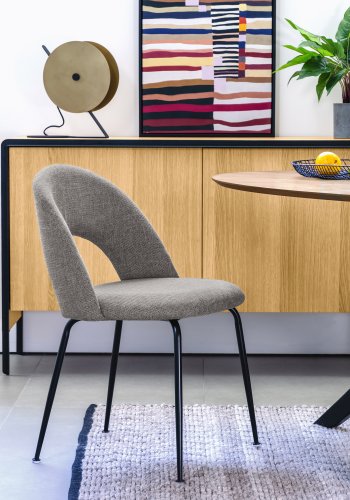 KAVE HOME Mahalia spisebordsstol, u. armln - lysegrt stof og sort stl