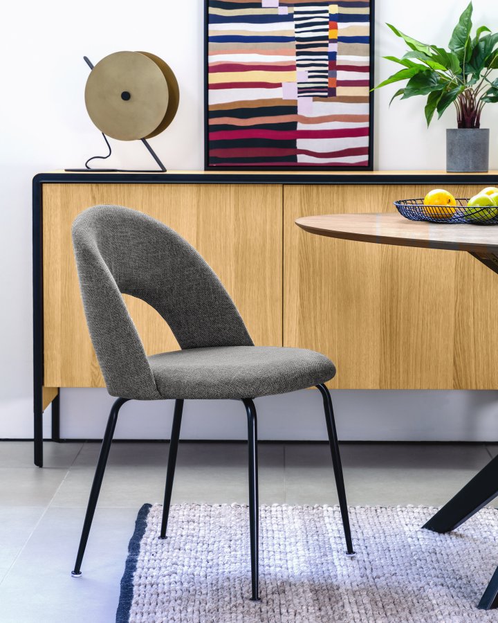 KAVE HOME Mahalia spisebordsstol, u. armln - mrkegrt stof og sort stl