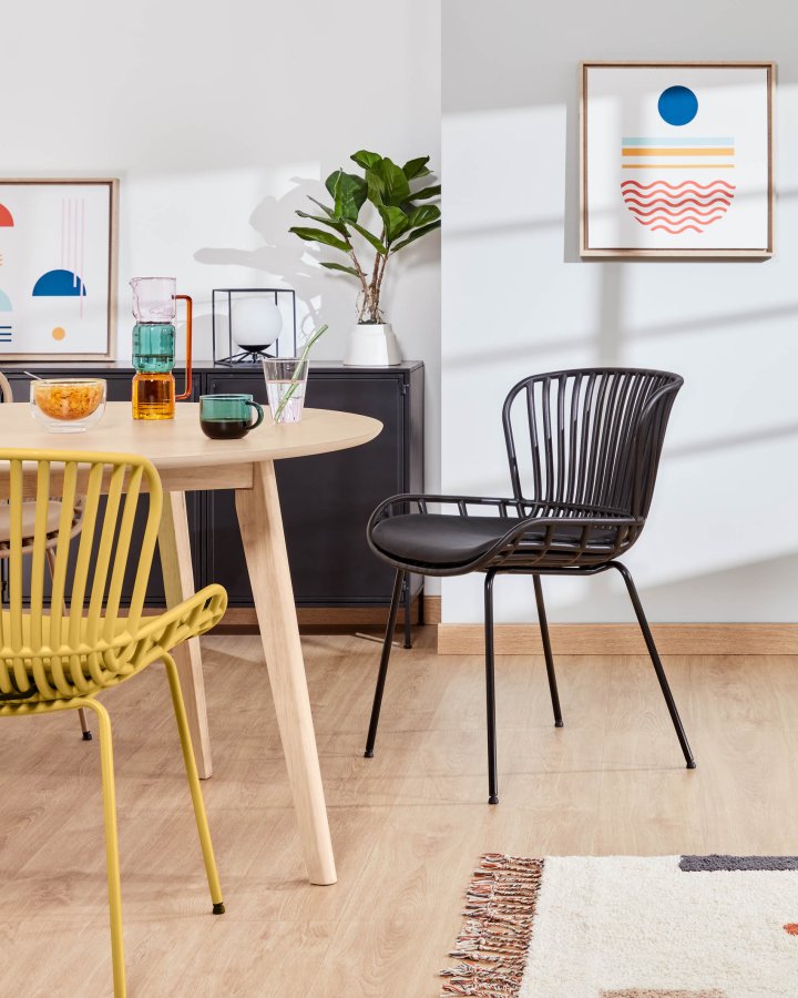 KAVE HOME Surpik spisebordsstol, m. hynde i syntetisk lder - sort polypropylen og stl