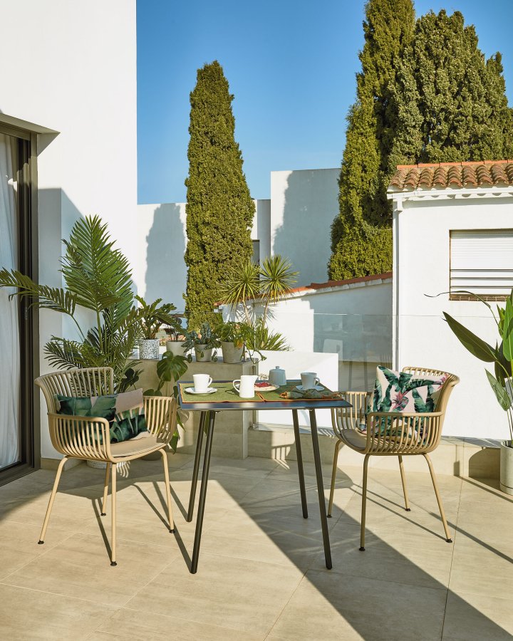 KAVE HOME Surpika havestol, m. armln og stofhynde - beige polypropylen og metal