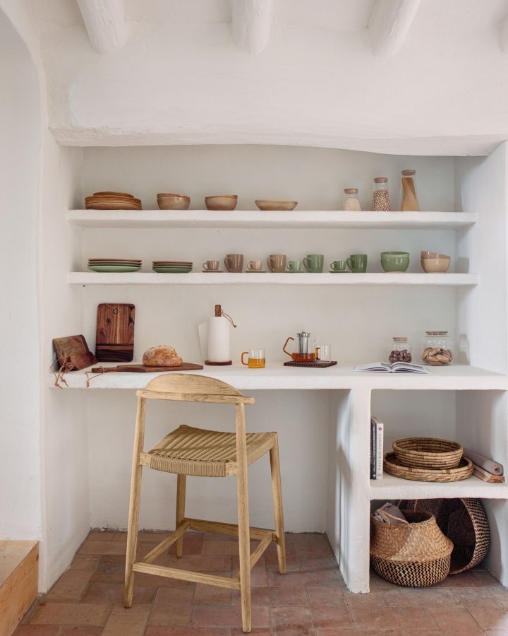 KAVE HOME Glynis barstol - beige/natur polyester/eukalyptustr, hj