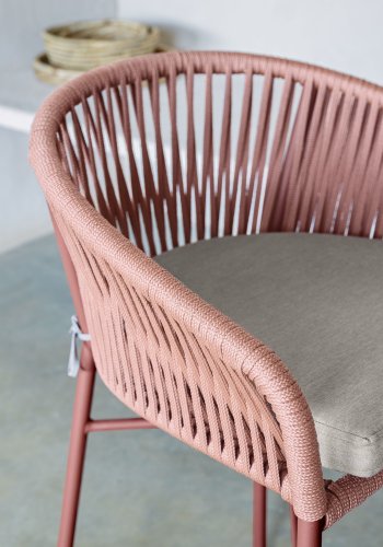 KAVE HOME Yanet havestol, m. armln og stofhynde - terracotta reb og stl (H:65)