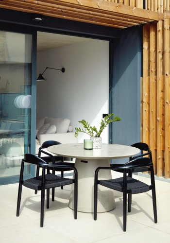 KAVE HOME Glynis havestol, m. armln - massivt mat sort eukalyptus tr og sort reb