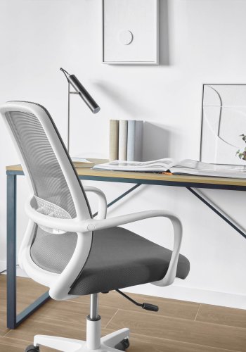 KAVE HOME Melva skrivebordsstol, justerbar, m. armln, hjul og drejefunktion - grt stof/hvidt plast