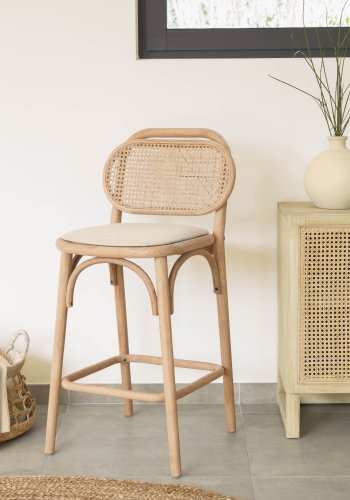 KAVE HOME Doriane barstol, m. rygln og fodsttte - natur rattan, stof og egetr