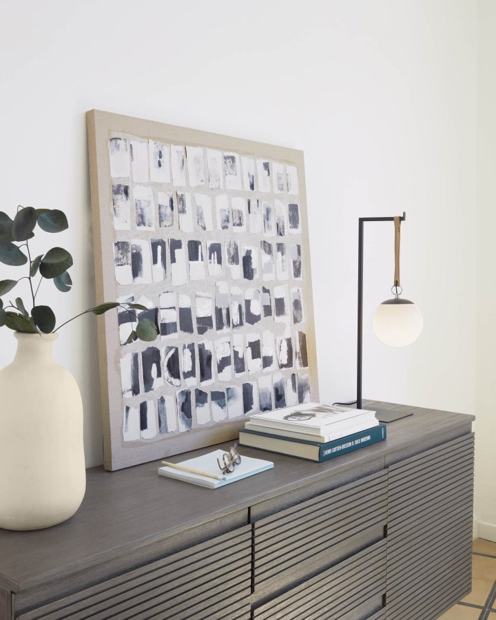 KAVE HOME Monteiro bordlampe - akrylglas og sort metal