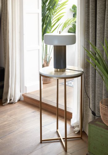 KAVE HOME rund Sheffield sidebord - hvid marmor og guld metal (43)