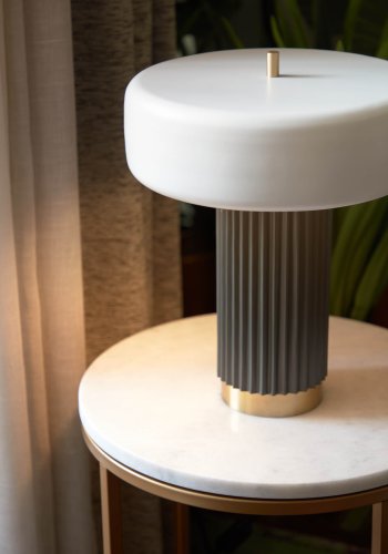 KAVE HOME Serenella bordlampe - hvid, grn og guld metal