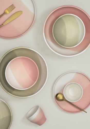 KAVE HOME Sayuri stor skl - lyserd og hvid porceln (24,3)