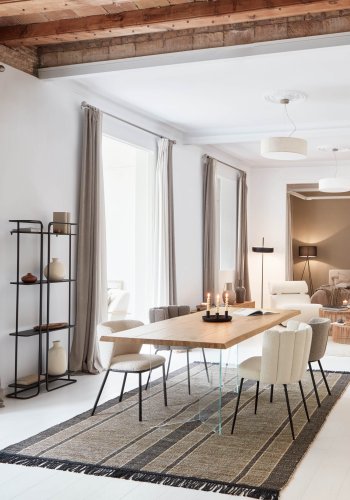 KAVE HOME Ciselia spisebordsstol - hvid stof og sort stl