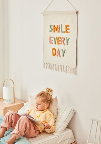 KAVE HOME rund Zayla bordlampe - hvid bomuld og stl, natur bg