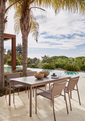 KAVE HOME Zaltana havebord, m. tillgsplade - brun aluminium (140(200)x90)