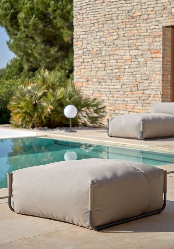 KAVE HOME Square puf modul til havesofa - grn stof og sort aluminium (101x101)