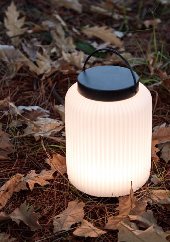 KAVE HOME Verona bordlampe - hvid polyethylen og sort jern